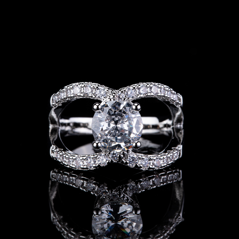 925 Sterling Silver Shiny Zirc - Streetwear Brand Jewelry recension och pris