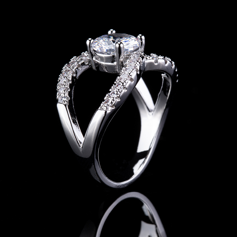 925 Sterling Silver Shiny Zirc - Streetwear Brand Jewelry recension och pris