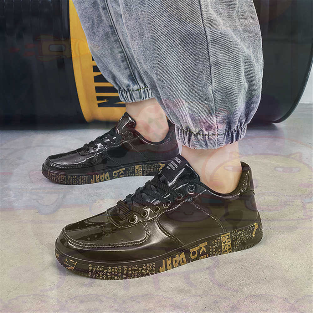 Round Foot Size 45 Sneakers Wh - Streetwear Brands In Uk recension och pris